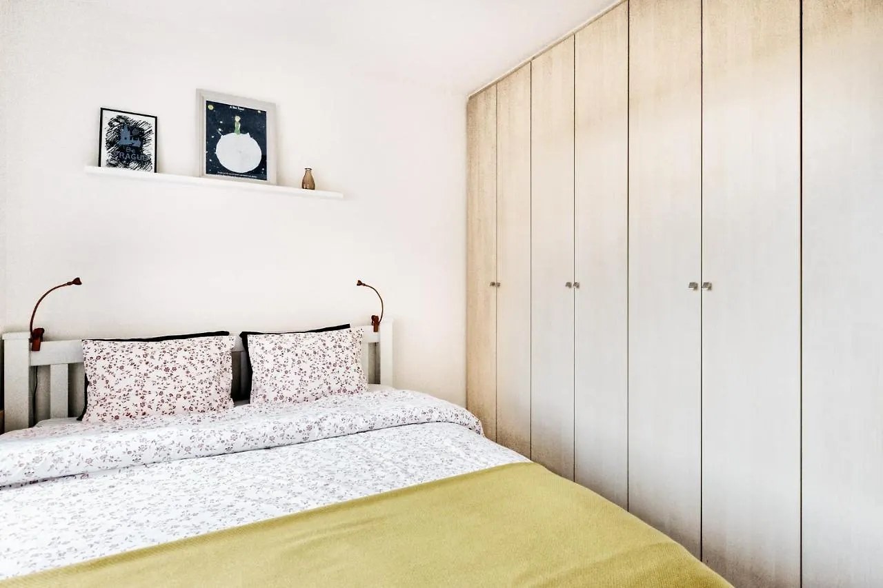 Lil Apartment With Tyn Cathedral View, Parking & Ac Prag Tschechische Republik