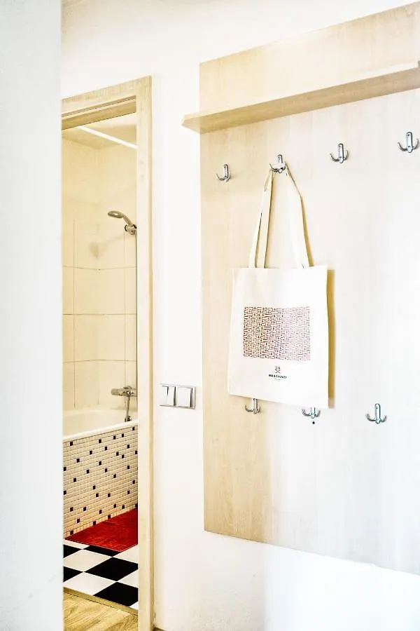 Lil Apartment With Tyn Cathedral View, Parking & Ac Prag