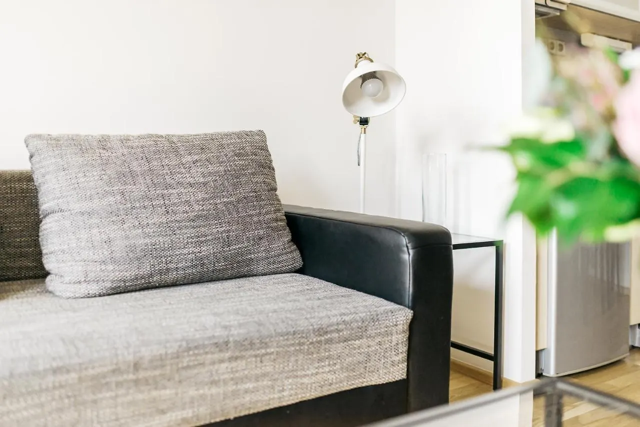 Lil Apartment With Tyn Cathedral View, Parking & Ac Prag