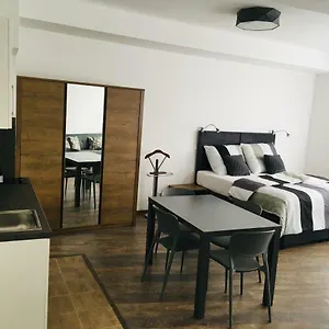 Like Apartment